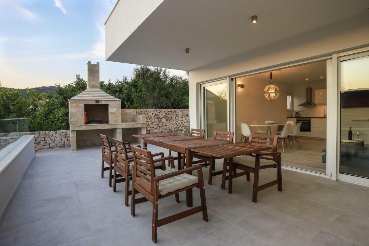 Villa Adastra Vinisce Luaran gambar