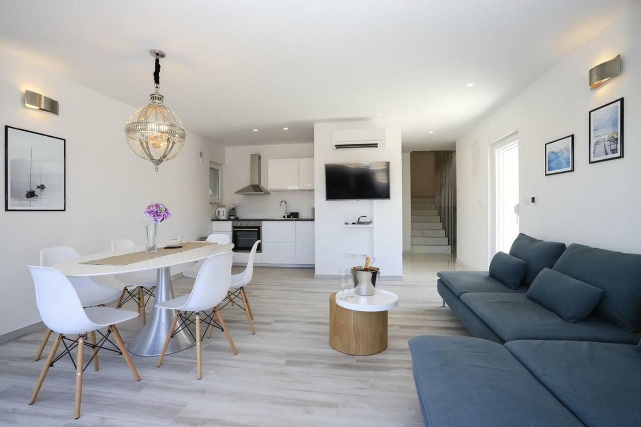 Villa Adastra Vinisce Luaran gambar